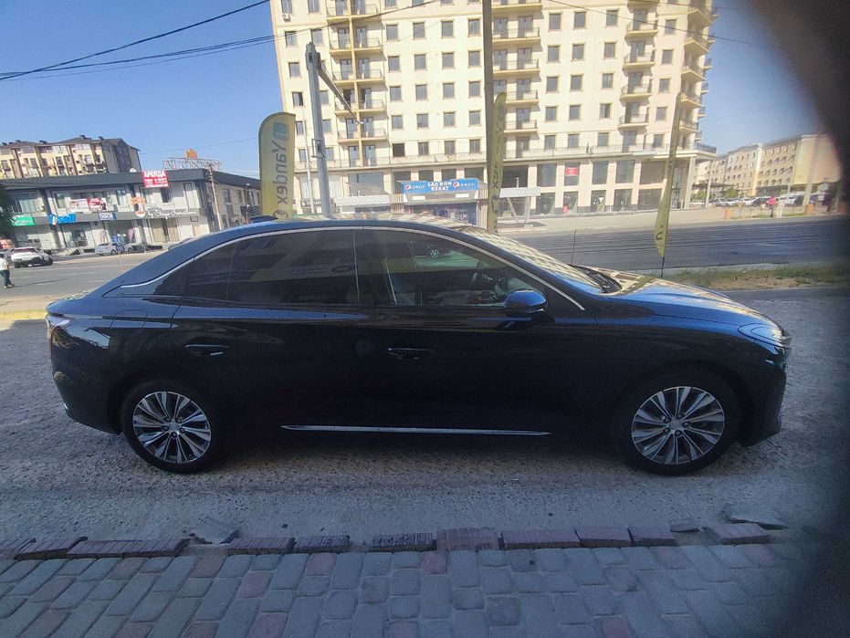 hongqi eqm-5 500talik