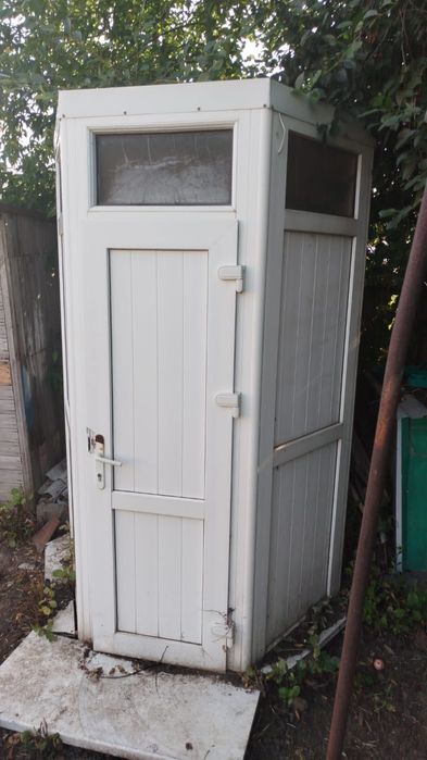 Продам пластиковый душ