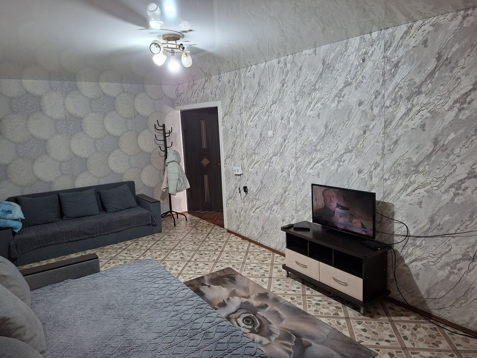 Сдам 1 ком квартиру посуточно