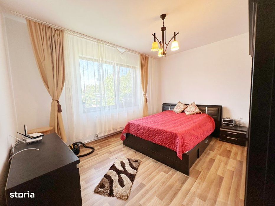Inchiriere Casa 3 camere + curte generoasa 500 mp
