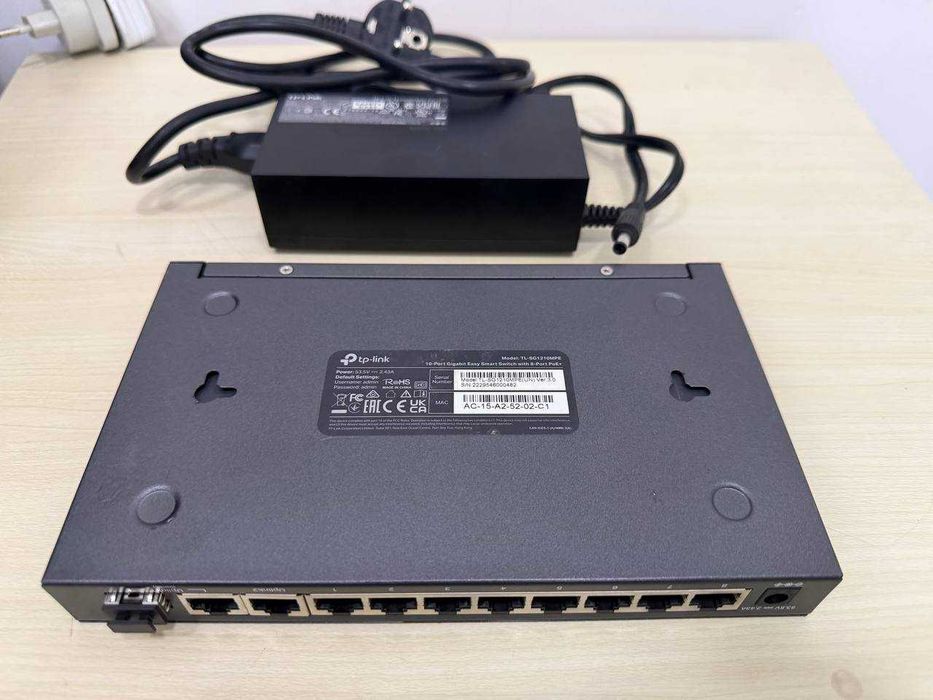 TP-Link TL-SG1210MPE Poe Switch