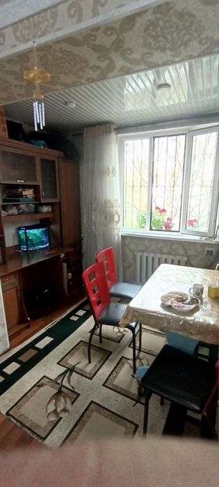 3 xonali kvartira 70 kv 3/2/4