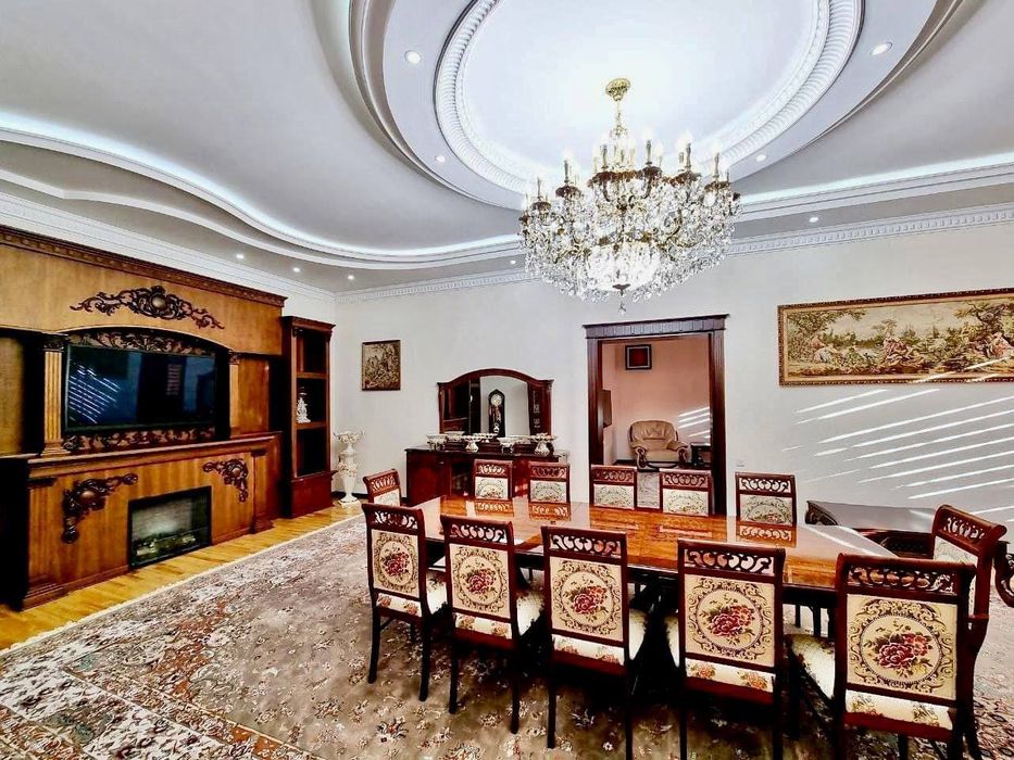 Продается евро дом 9 комнат, 9 соток на Никитина