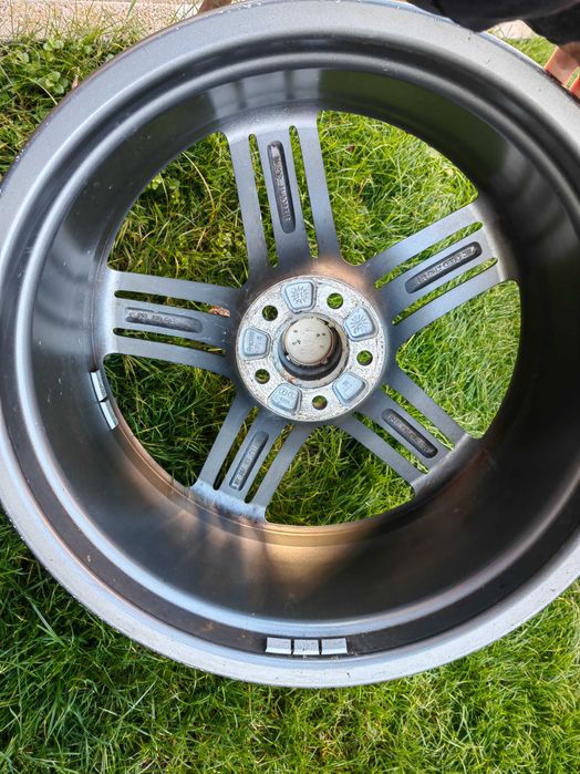 Джанти за Ауди 20' 8.5j et33