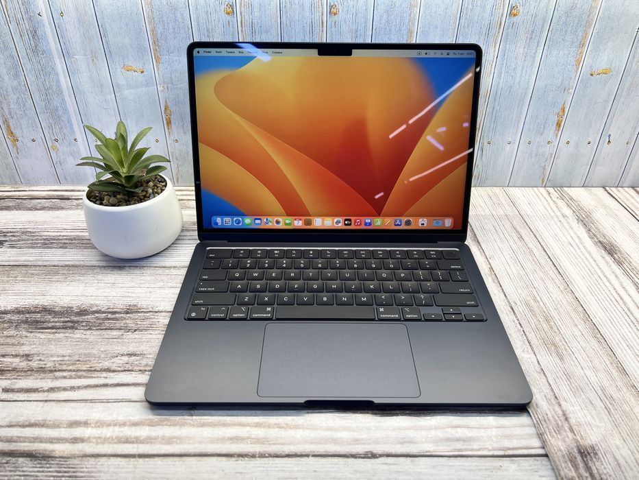 Новый Apple MacBook Air 13,6 2022 | M2 | 8GB | 256GB | 100% | 2 цикла