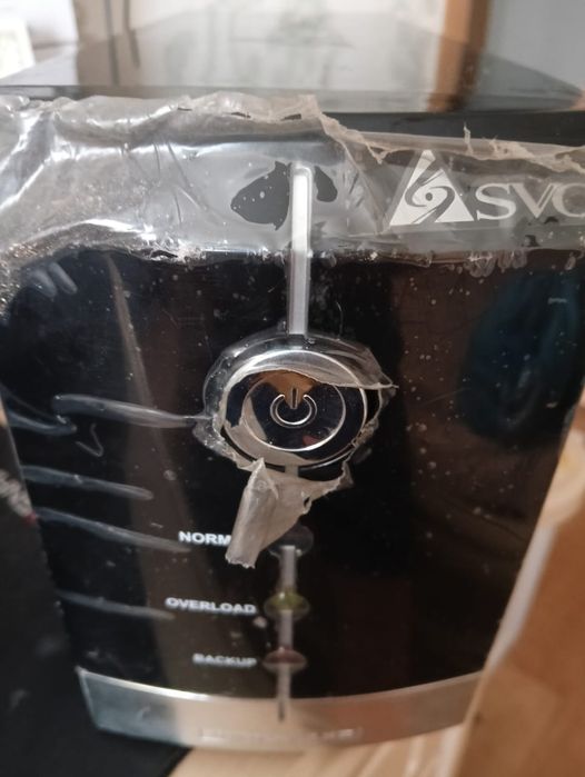 Продам ИБП SVC 1000