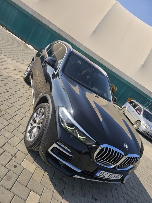 Bmw x5  144000 km la prețul afișat se adaugă