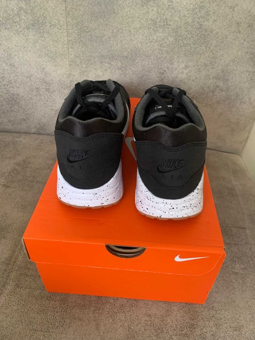 Nike Air MAX 1 - waterproof