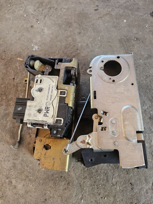 Incuietoare usa Spate potrivit FORD TRANSIT 2000-2014