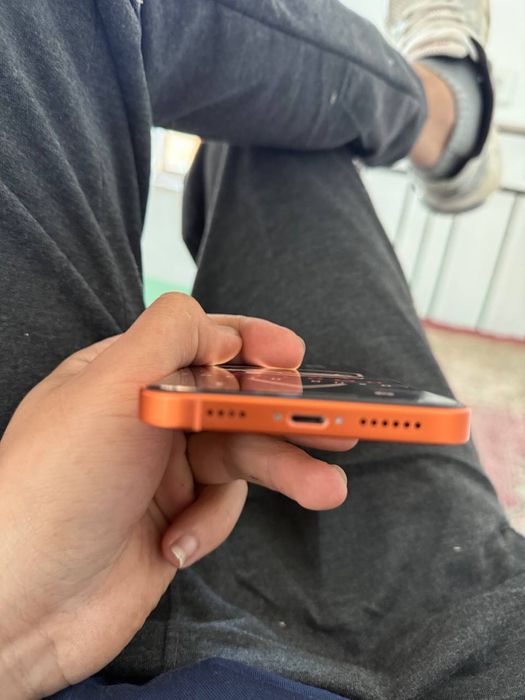 Iphone XR 17 pro korpus 100% 64