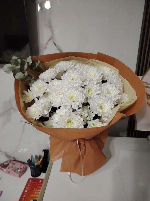 Продам цветы в отличном состоянии