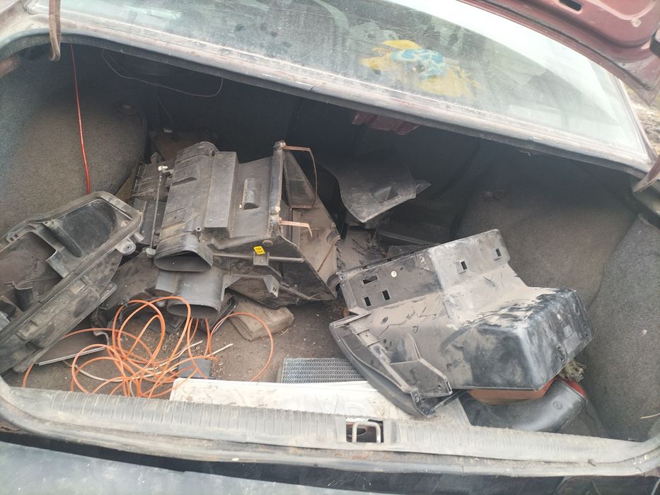 Продам машину на разбор