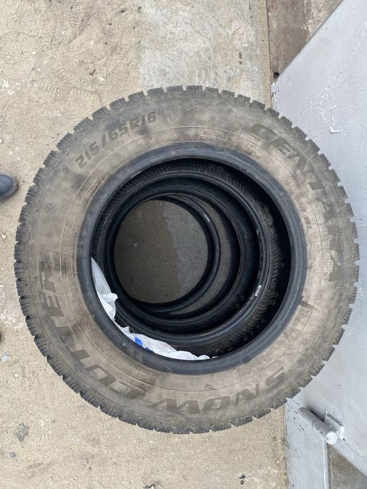 Продам шины r16 215/65