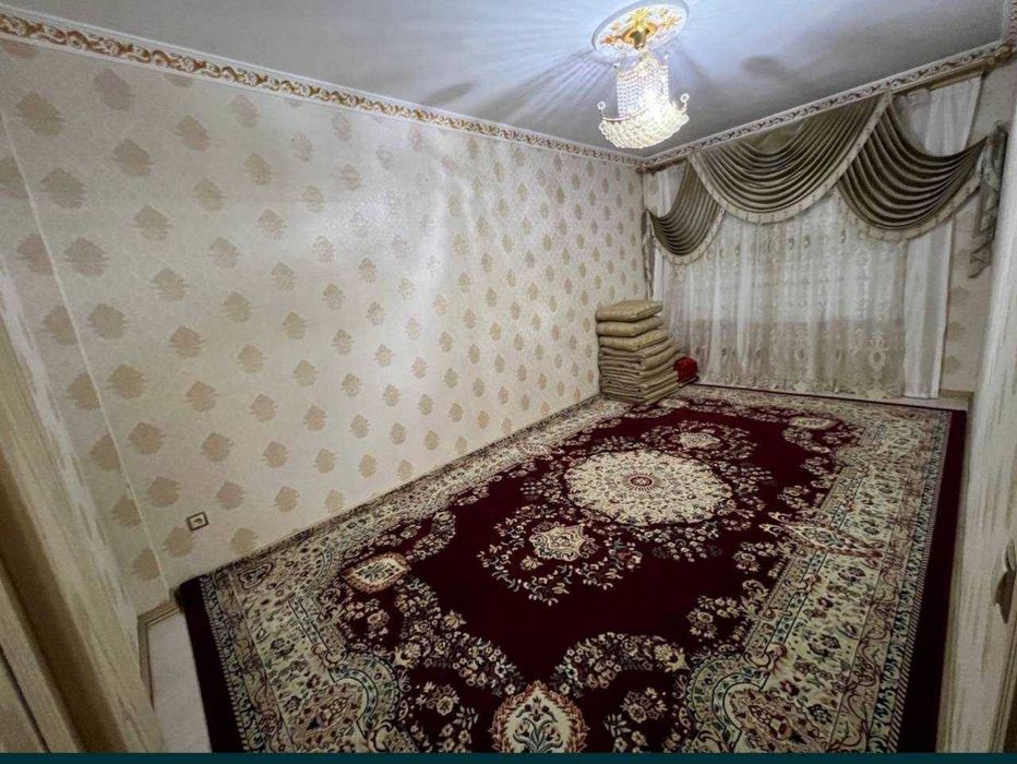 4/1/4 Ц-5 Рядом с Корзинкой и Посольством Германии. Подходит под офис.