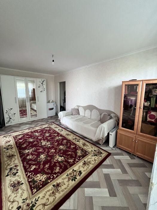 Продаётся 3-х комнатная МАЛОГАБАРИТКА