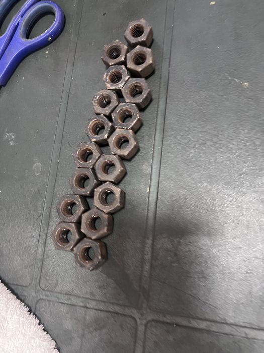 Piulite jante tabla ford / toyota - 5 lei buc