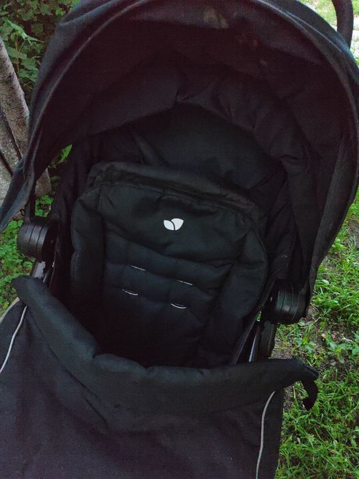 Прогулочная коляска JOIE