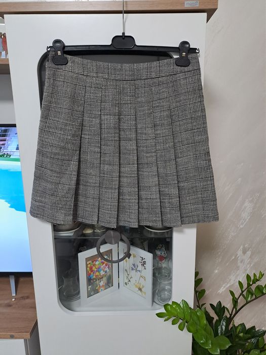 Карирана пола **