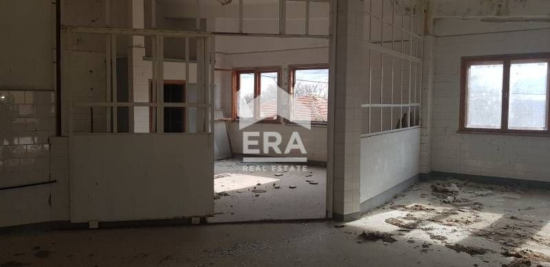 Продава се Магазин в с. Добрина, Област Варна - 160 кв.м за 750 €/кв.м - Снимка #7