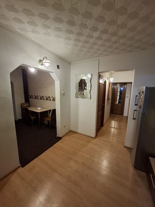Apartament 3 camere Caracal zona HCC