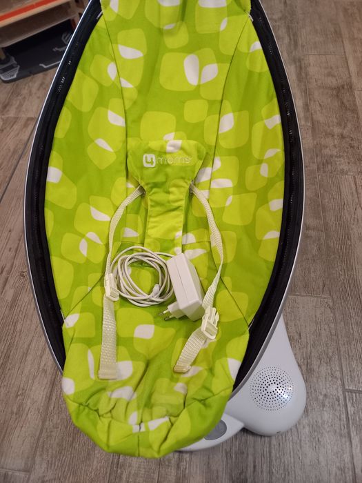 Eлектрическа бебешка люлка 4moms MamaRoo.