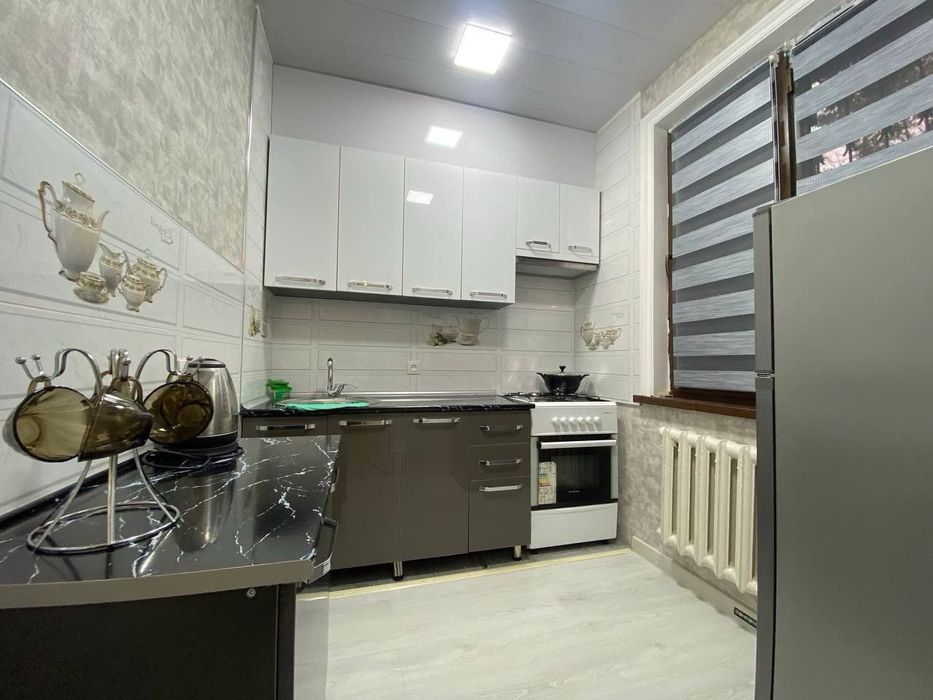 Chorsu bozori ro'parasi