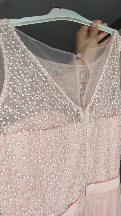 Вечернее платье пышное