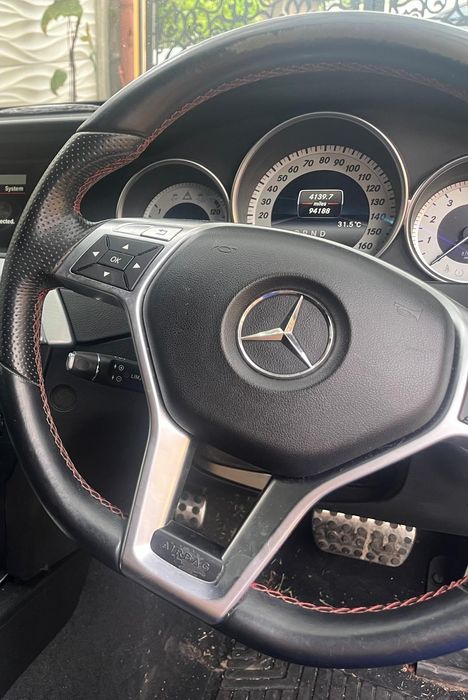 MERCEDES-BENZ C-Class 0 — imagine 4