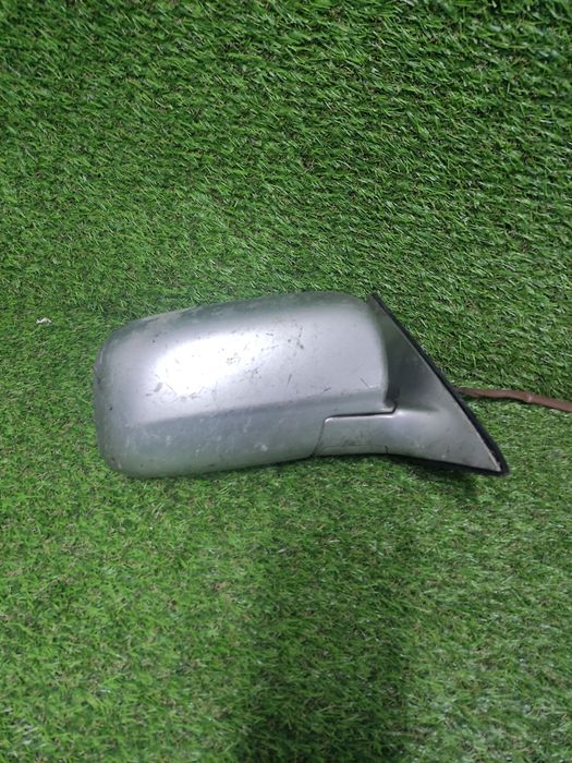 Toyota progres зеркало