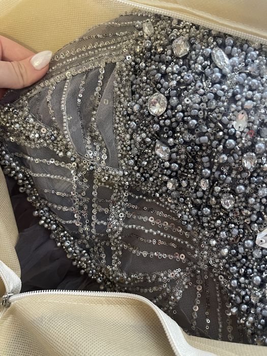 Официална рокля