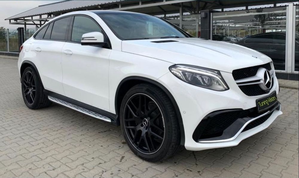 Предна броня GLE63AMG C292 решетка емблема