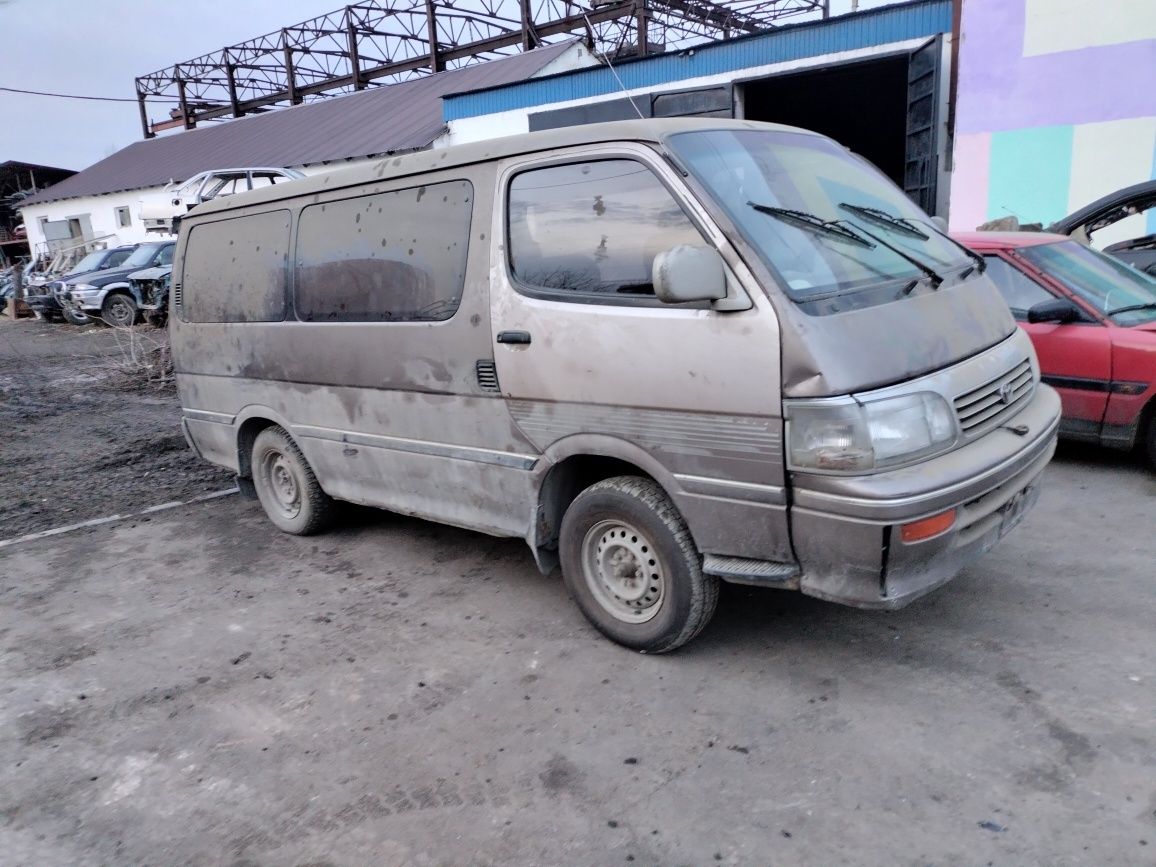 Toyota Hiace