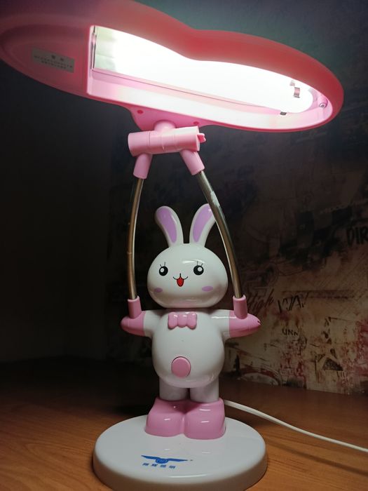 Продам Светильник