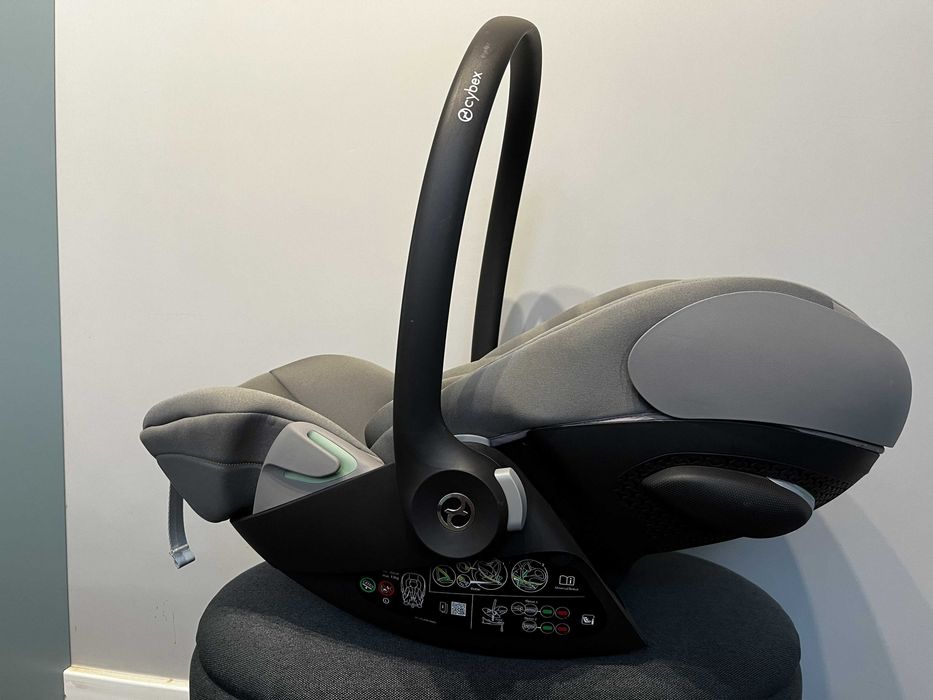 Cybex Cloud G i-Size Comfort + Adaptoare