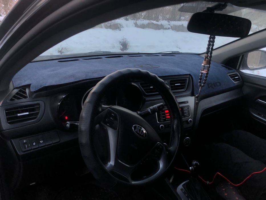 Накидки на панель ,чехлы,коврики,полики,акссесуары для авто,чехлы