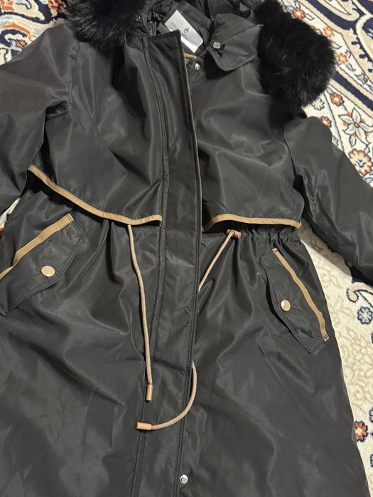 Продам новую парку срочно