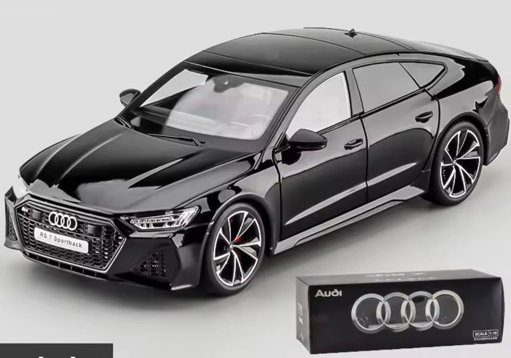 Machetă Audi RS7 1:18