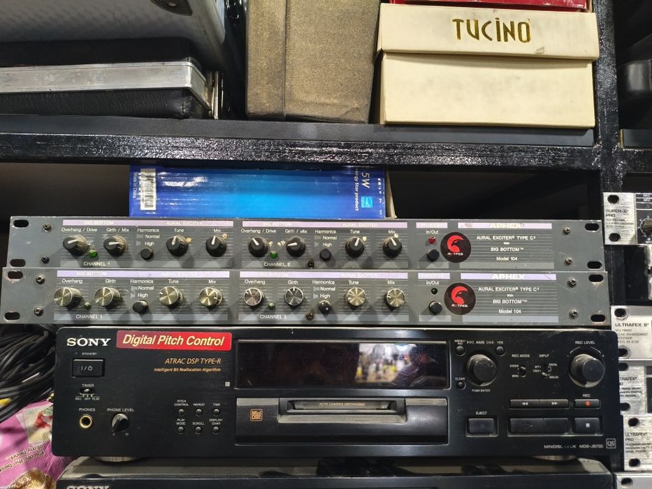 Кроссоверы ,динамики бу хорошее состояние