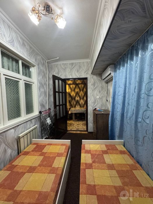 Продажа Квартира Ц-4 Алайский базар Метро Рядом С Мебелю и с Техникой