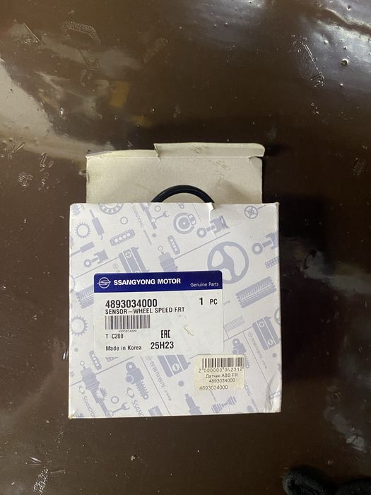 Продам датчик абс ssangyong