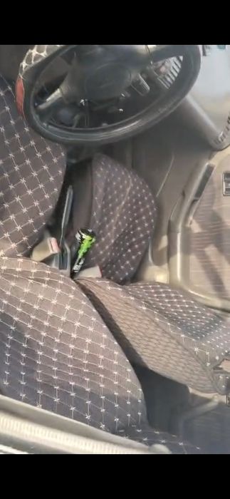 Mazda 323 продаются