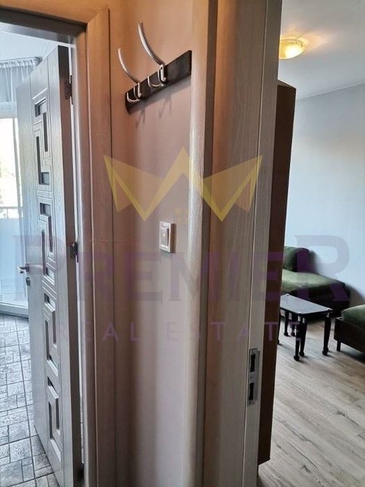 Двустаен апартамент, Окръжна болница