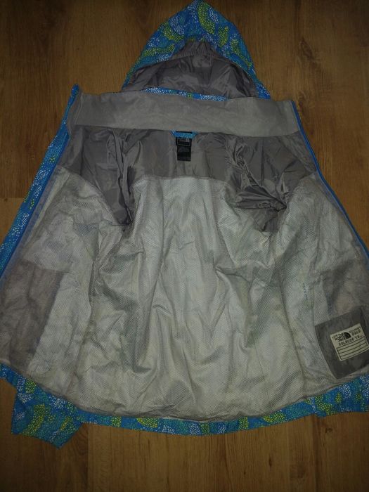 Geaca impermeabila de damă The North Face mărimea S