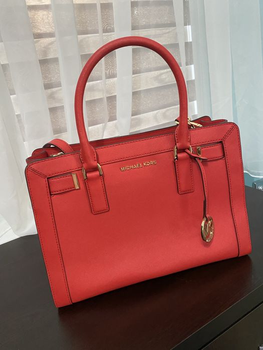 Дамска чанта Michael Kors