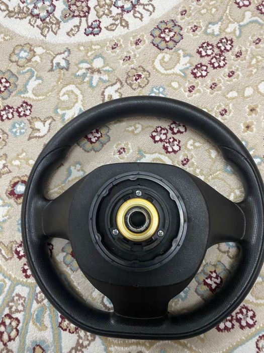 Продам руль на ниву