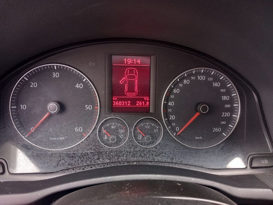 VW GOLF V     1.9 TDI     105 CP Bluemotion   0727838764