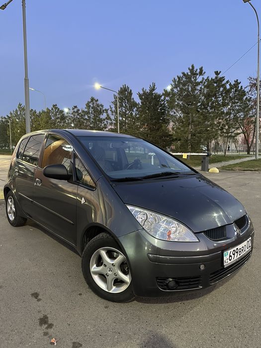 Mitsubishi Colt, 1.3, 2005года