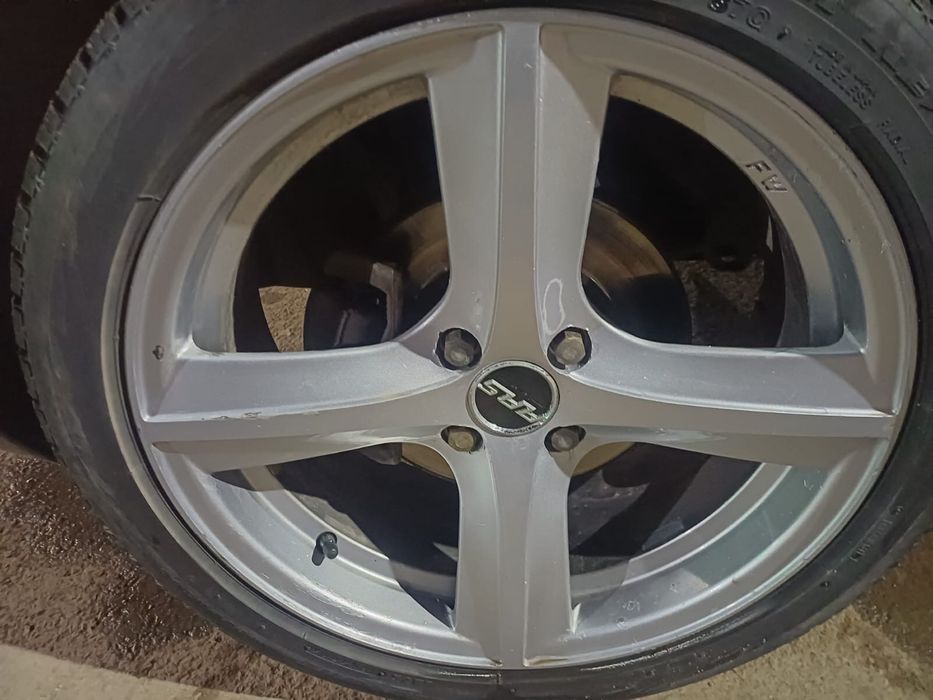 Продам диску с резиной