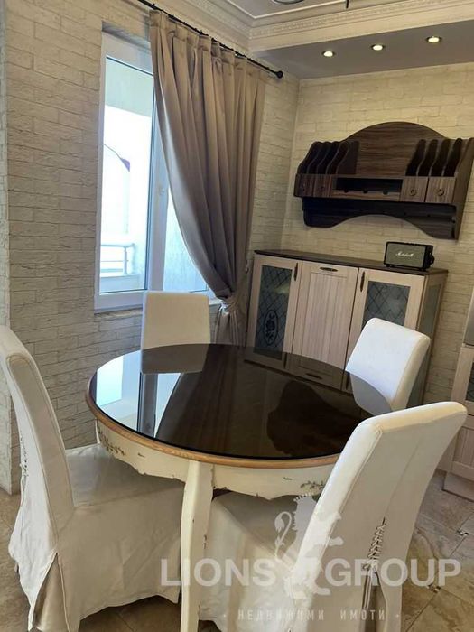 Дава се под наем Двустаен апартамент в Варна, Лятно кино Тракия - 100 кв.м за 714 € - Снимка #8