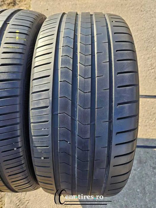 235/40 R19 • Vara • Vredestein Ultrac Satin 96Y | 2 buc | Pret/buc